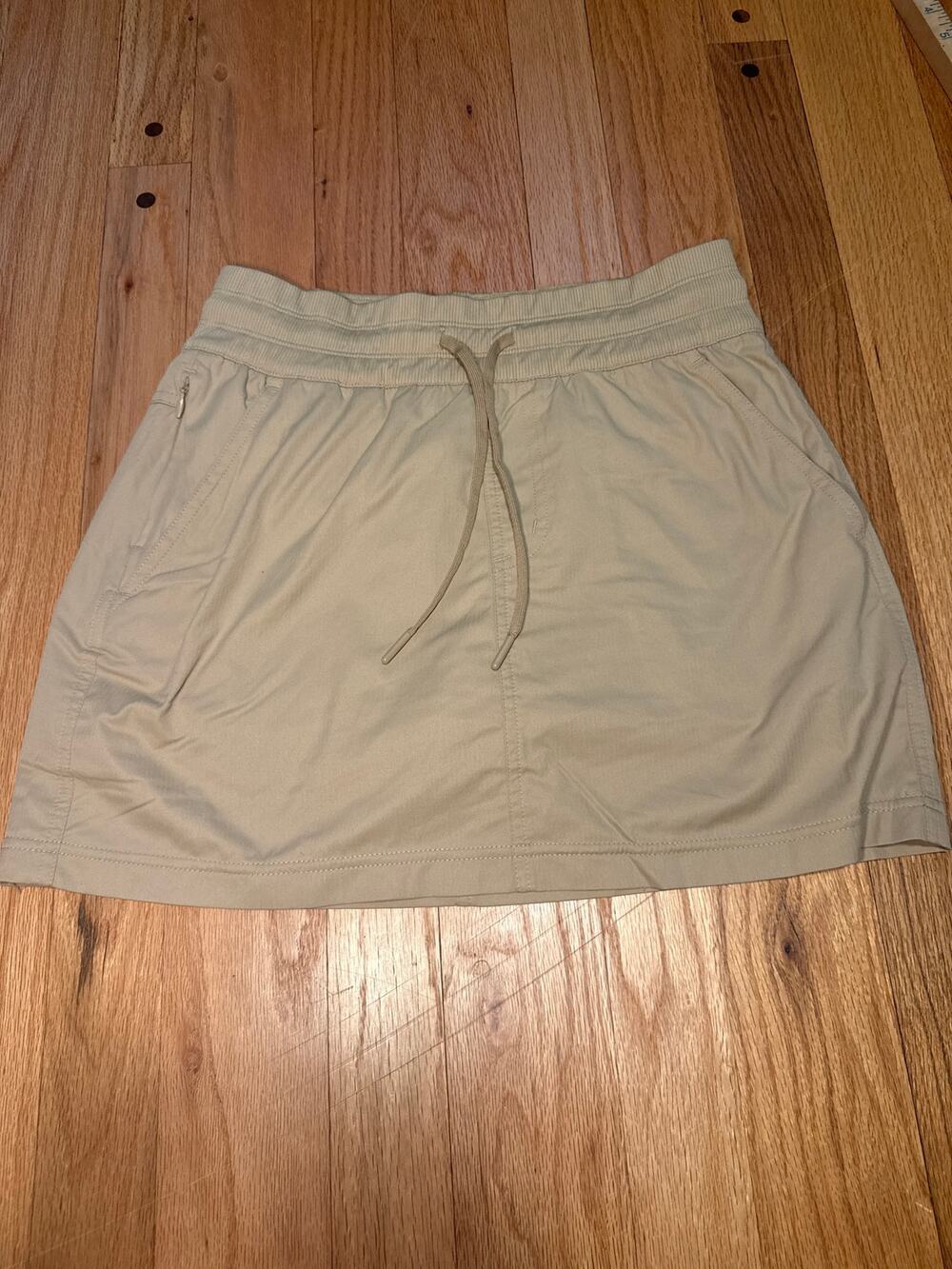The North Face Class V Skort Beige Hiking Trail Skirt Women’s Small